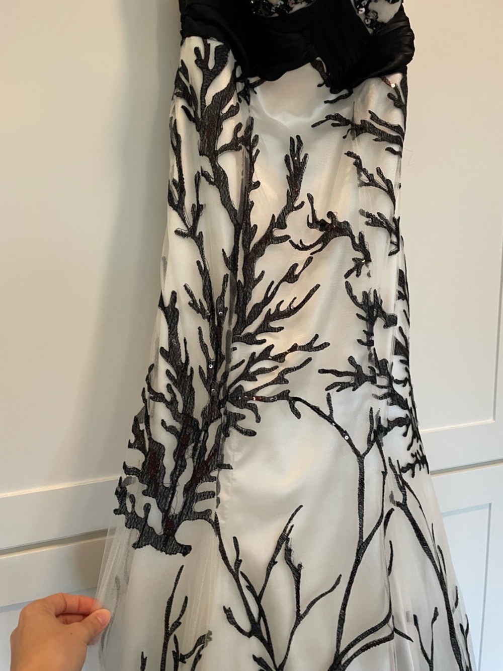 Jovani white black sequined strapless fit and flare Prom Gown - Picture 3 of 9